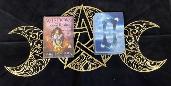 WISDOM OF THE HIDDEN REALMS ORACLE